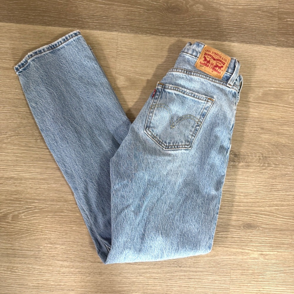 Levi's 501 Curve Jeans Women 26 Blue Straight Leg High Rise Denim